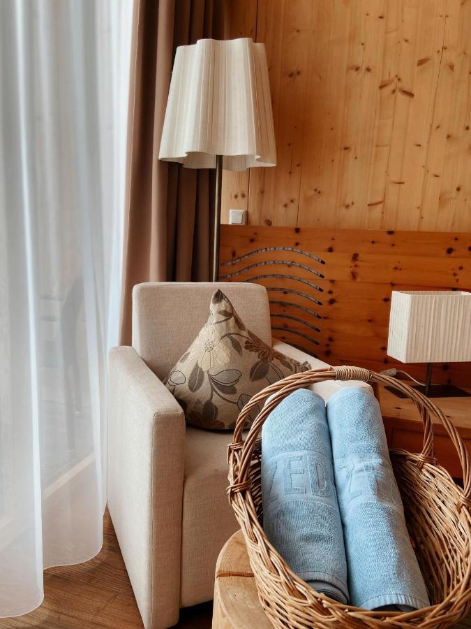 Spa Hotel Zedern Klang Hopfgarten in Defereggen Екстер'єр фото