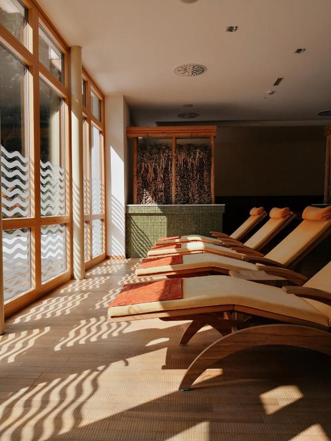 Spa Hotel Zedern Klang Hopfgarten in Defereggen Екстер'єр фото