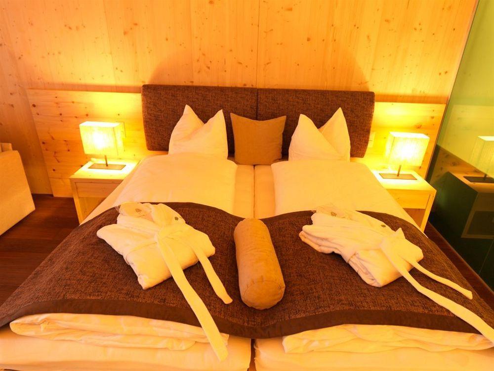 Spa Hotel Zedern Klang Hopfgarten in Defereggen Екстер'єр фото