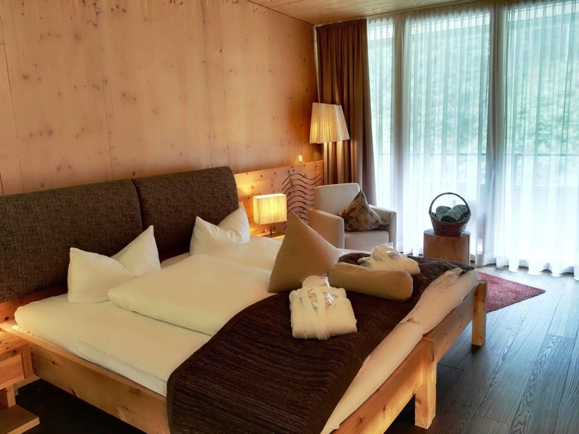 Spa Hotel Zedern Klang Hopfgarten in Defereggen Екстер'єр фото
