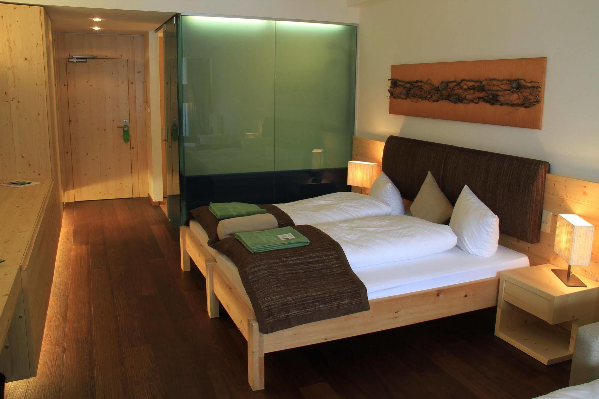 Spa Hotel Zedern Klang Hopfgarten in Defereggen Екстер'єр фото